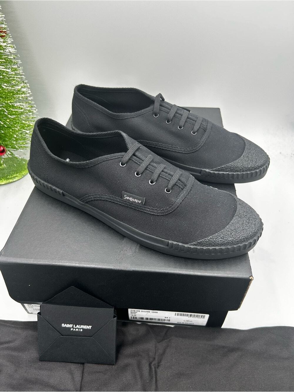 Men's Saint Laurent WES low top canvas sneakers size 44.5 made in Spain